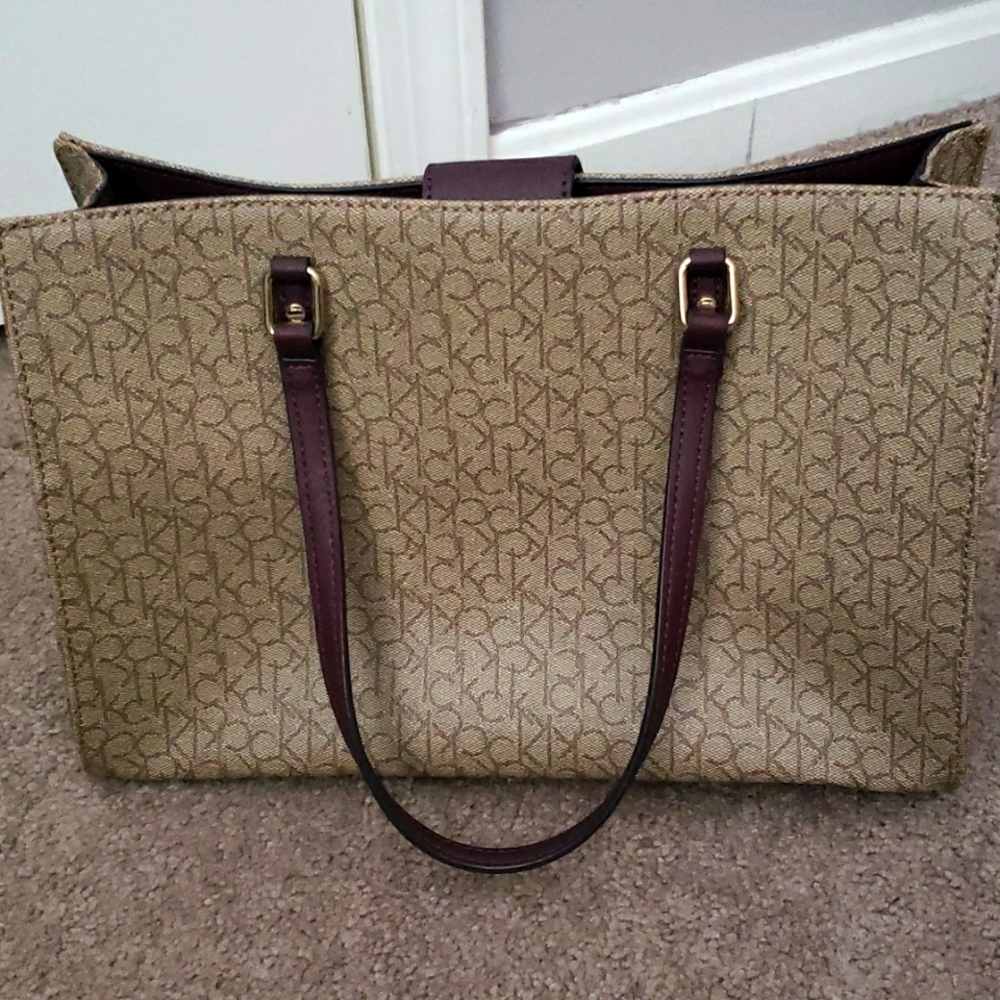 Calvin Klien Purse